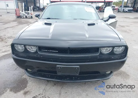 2012 Dodge Challenger Sxt z USA, uszkodzony, nr VIN 2C3CDYAG8CH170218
